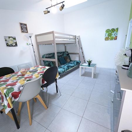 Appartement Entier Meuble A Beaumont Proche Futuroscope Et Poitiers Technopole Kültér fotó