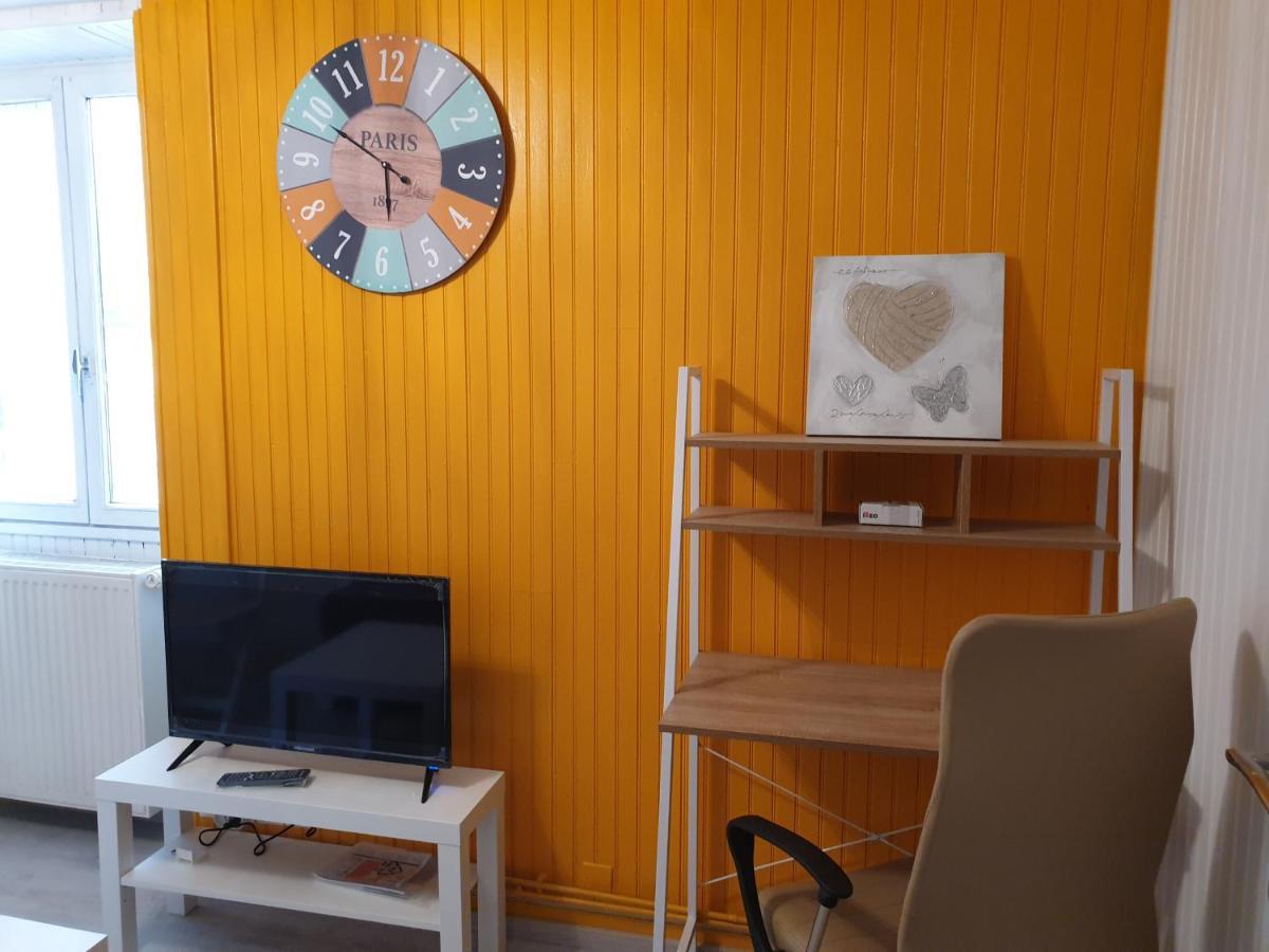 Appartement Entier Meuble A Beaumont Proche Futuroscope Et Poitiers Technopole Kültér fotó